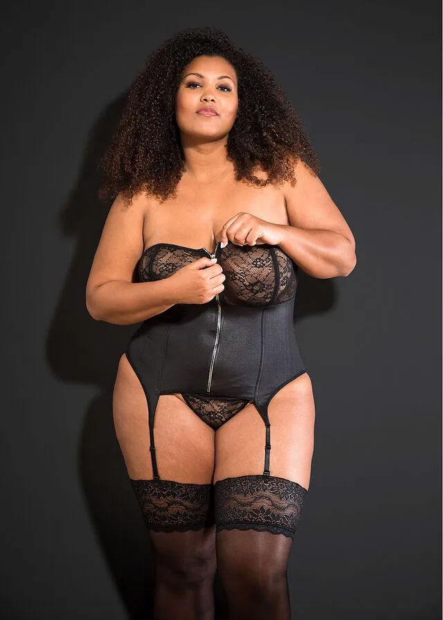 Corsé y braguita (2 piezas) Negro